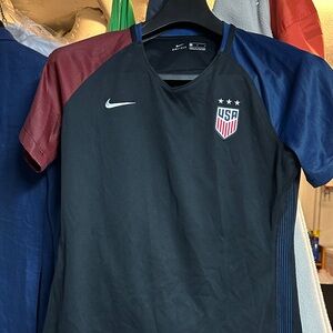 2018 away jersey Nike USA Soccer Top - Black with Red & Blue Sleeves
